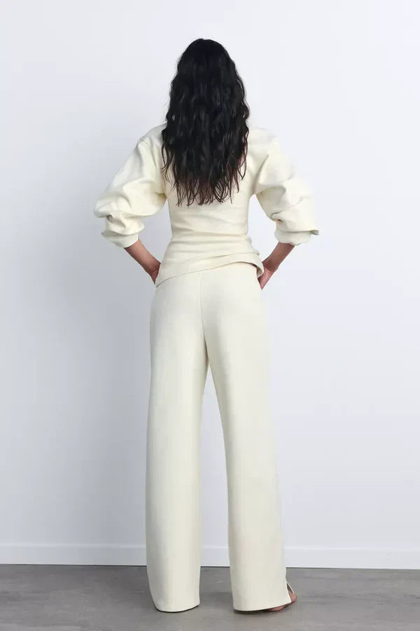 Conjunto de dos piezas elegante y cómodo