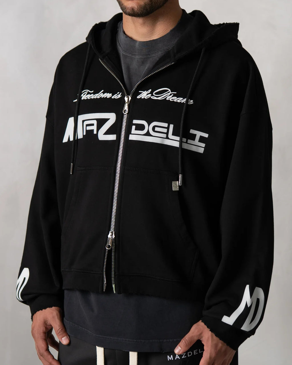 Rubén | Sudadera Boxy con Cremallera – Negra